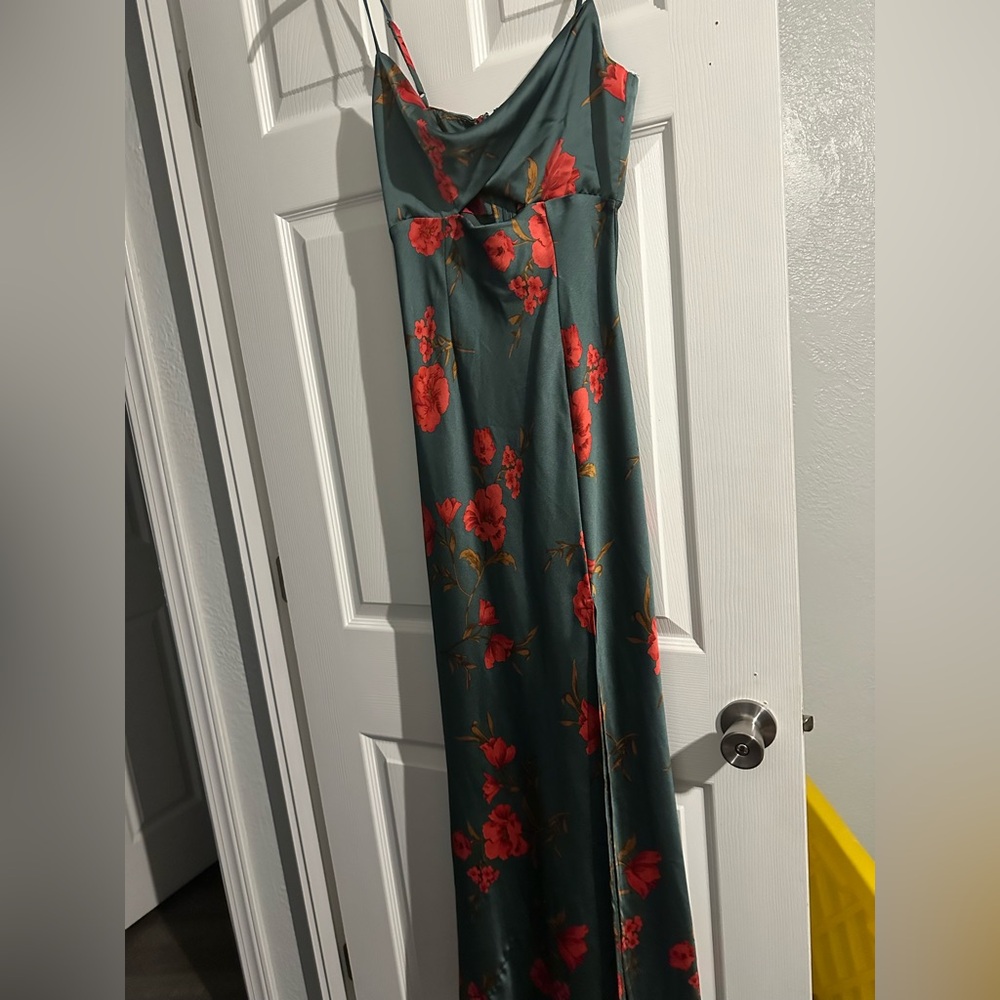 Lulu's Green Maxi Dress with Red Floral Design